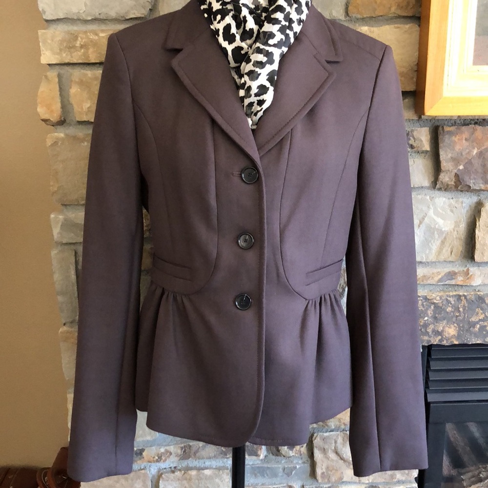 LOFT Dust Gray/Tan Blazer with puckered pockets & great design 🌸, 6